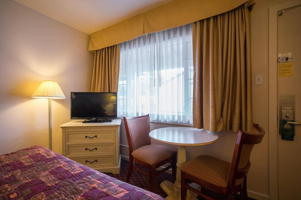 El Camino Motel Daly City